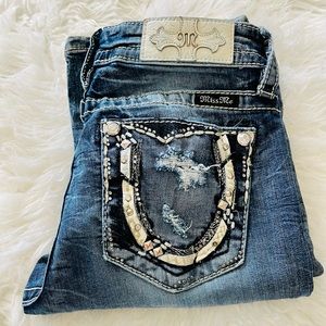 Abercrombie and Fitch. Miss Me jeans